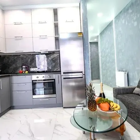 Bedroom Apartment With Sea View *